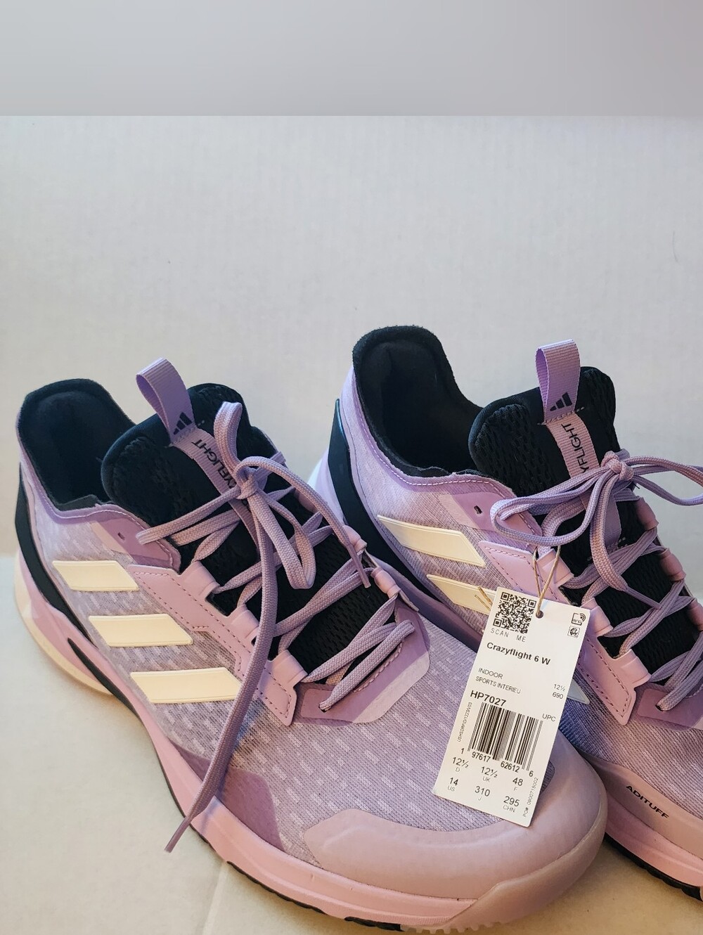 adidas Women's Light Purple and Black Athletic Volleyball Shoes Sz 14 NWT